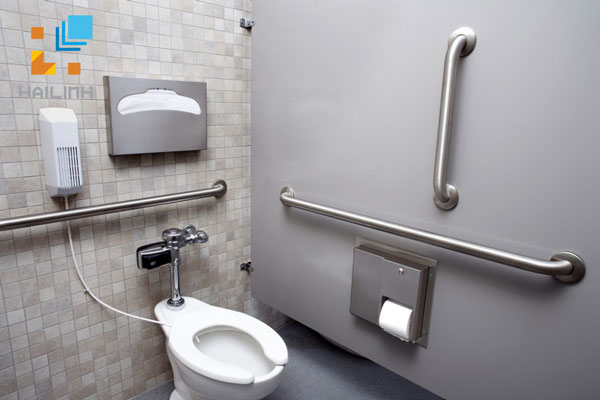 Tay vịn nhà tắm đảm bảo an toàn khi sử dụng thiết bị vệ sinh 2