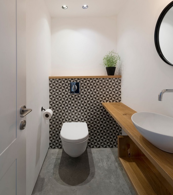 Bạn nghĩ rằng việc thiết kế một phòng tắm nhỏ chỉ là một sự đánh đổi giữa chức năng và thẩm mỹ? Hình ảnh này sẽ chứng minh cho bạn thấy rằng những ý tưởng nhỏ nhặt cũng có thể mang lại sự tinh tế và sang trọng cho phòng tắm nhỏ của bạn.
